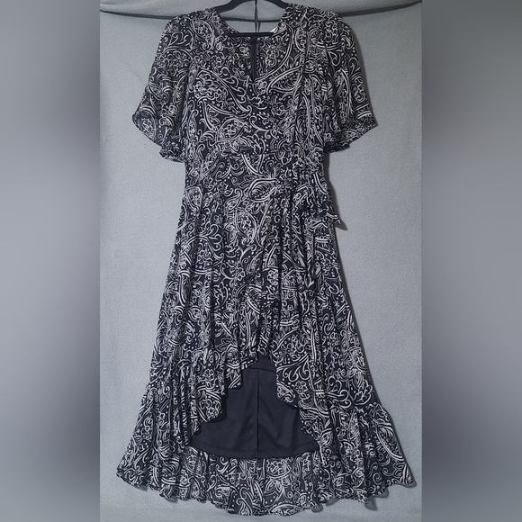 CALVIN KLEIN Women's Black Belted Hi Lo Paisley Surplice Neck Midi Dress -Size 6 - Picture 1 of 16